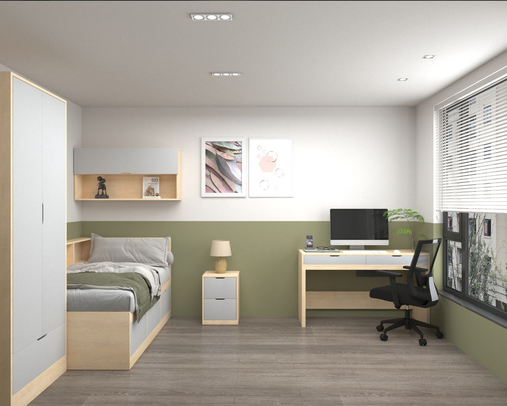 Fusion - Desk image 2